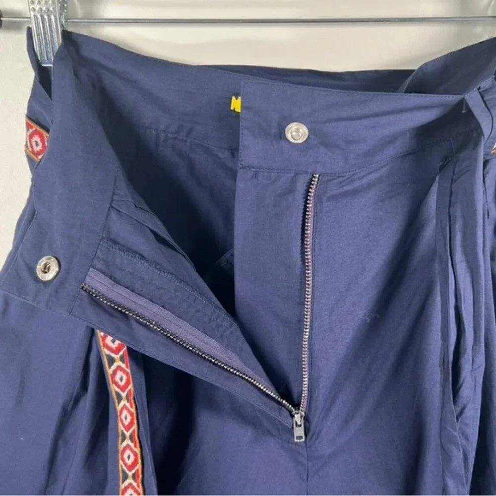 NWT CHUFY KATHMANDU HEIGHTS Keket Shorts  Pleated Navy Boho‎ Belted Tie MEDIUM